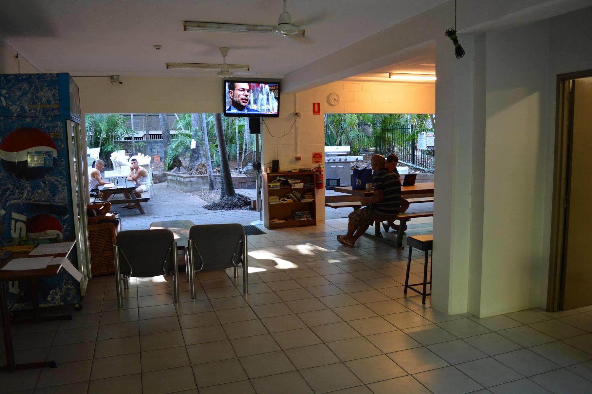 Frogs-Hollow Backpackers Darwin Ngoại thất bức ảnh